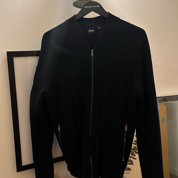 Hugo Boss Sweater Zip-up Size Medium - Picture 2 of 7